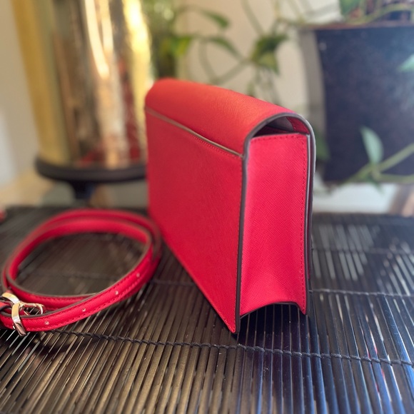 Kate Spade New York Red Madison Flap Convertible Crossbody Bag - Picture 5 of 11